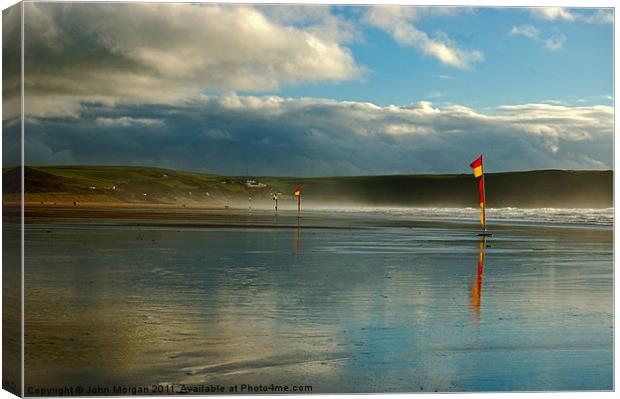 Woolacombe beach. Canvas Print by John Morgan