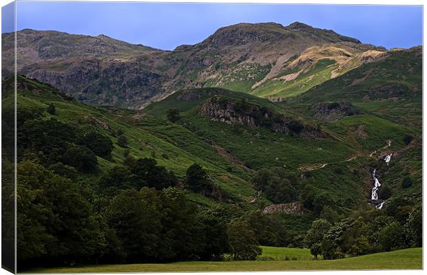Pathway to Easedale Tarn Canvas Print by Roger Green