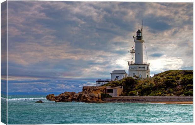 Point Lonsdale Lighthouse Canvas Print by Roger Green