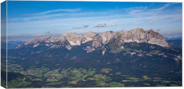 Kaiser Mountains Canvas Print by Roger Green