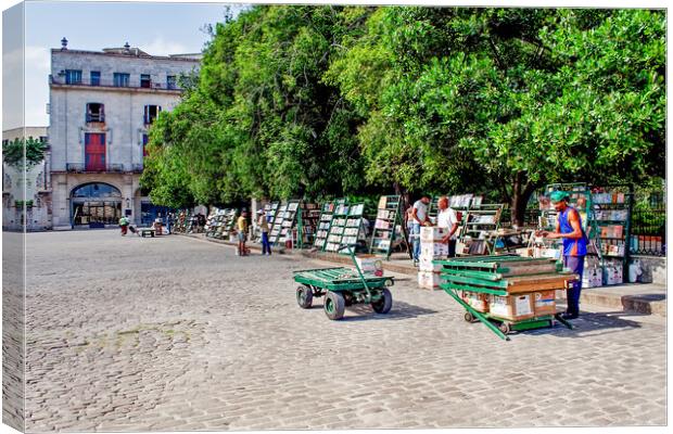 Cuban Street Book Sellers Canvas Print by Roger Green