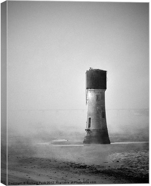 Spurn Mist Canvas Print by Richard Peck