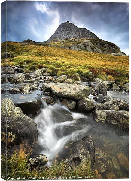 Tryfan Canvas Print by Richard Peck