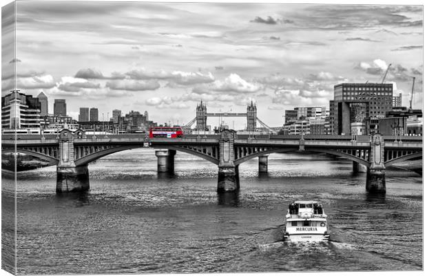 Gazing down the Thames. Canvas Print by Becky Dix