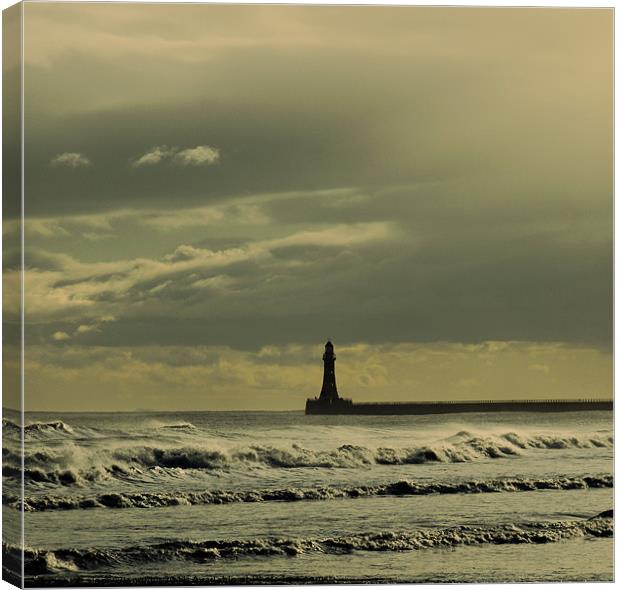 Breaking waves Canvas Print by alan willoughby