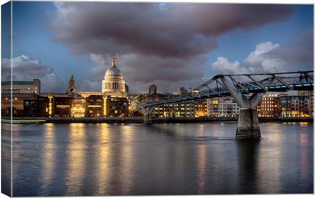 St Paul's Cathedral from across the Thames  Canvas Print by Rus Ki