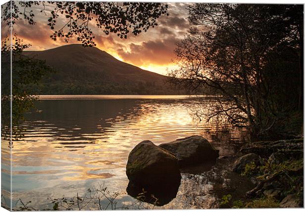 Loweswater Sunset Canvas Print by Richard Thomas