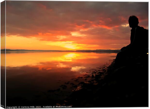 Sunset on the River Tay, Dundee Canvas Print by Corinne Mills