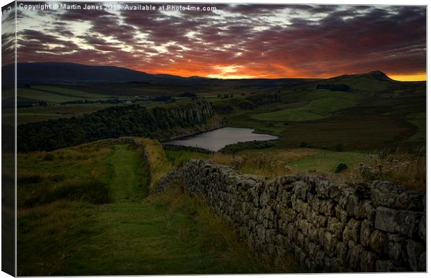  Sundown over the Roman Wall at Sewingshields Crag Canvas Print by K7 Photography