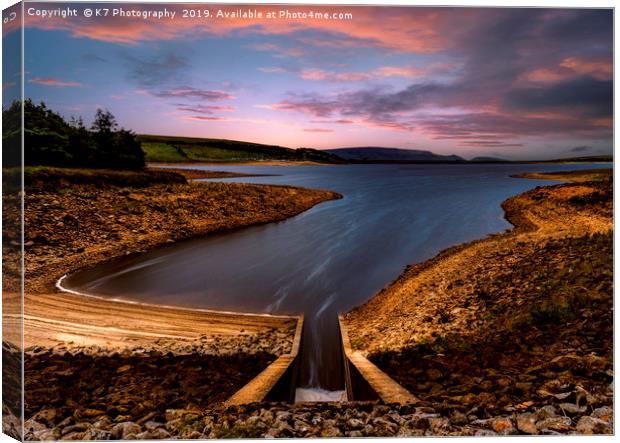 Grimwith Reservoir Canvas Print by K7 Photography
