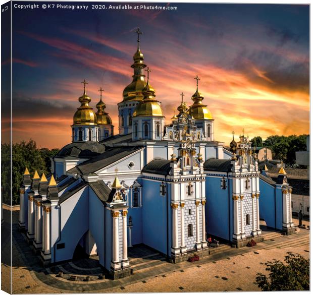 St Michaels Cathedral, Kiev, Ukraine Canvas Print by K7 Photography