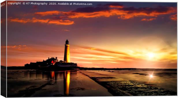St Mary's Lighthouse Dawn Canvas Print by K7 Photography