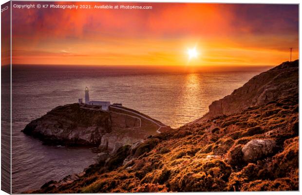 South Stack Lighthouse, on the Isle of Anglesey Canvas Print by K7 Photography