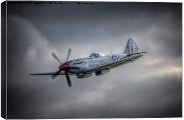  Supermarine Spitfire FR MkXVIIIe SM845 Canvas Print by Nigel Bangert