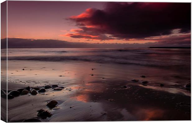 Broughty Ferry Sunrise Canvas Print by Ben Hirst