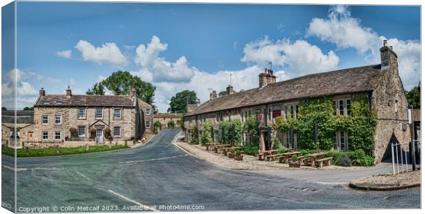 The Red Lion Hotel Canvas Print by Colin Metcalf