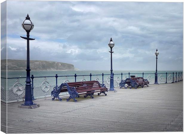 Swanage Pier Canvas Print by Linsey Williams