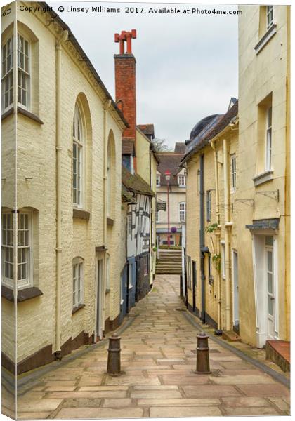 A Backstreet in Bridgnorth Canvas Print by Linsey Williams