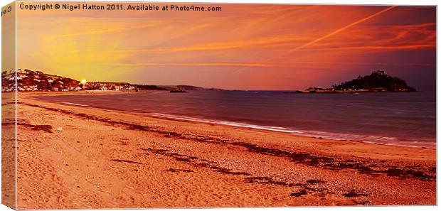 Sun Rise At St Michael's Mount Canvas Print by Nigel Hatton
