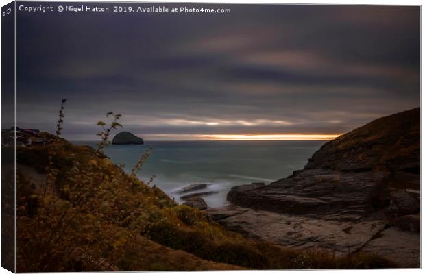 The Strand at Sunset Canvas Print by Nigel Hatton