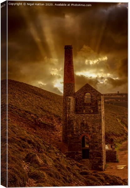 Light Beams Over Towanroath Canvas Print by Nigel Hatton