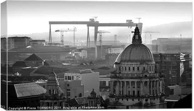 Belfast roofs Canvas Print by Pierre TORNERO