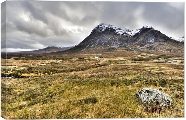 Lagangarbh Cottage and Coire na Tulaich, Glencoe Canvas Print by Gary Eason