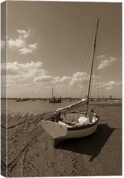 Gaff cutter, West Mersea Canvas Print by Gary Eason