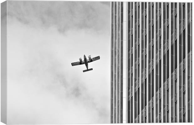 Low-flying aircraft Canvas Print by Gary Eason