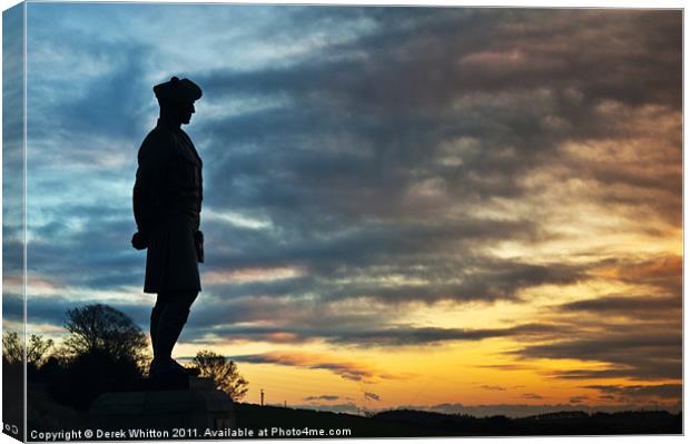 Black Watch Memorial, Dundee Canvas Print by Derek Whitton