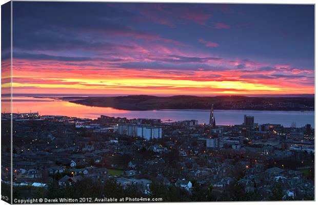 Dundee Dawn 2 Canvas Print by Derek Whitton