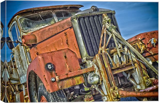 Abandoned Vintage Scammell Truck Canvas Print by Scott Simpson