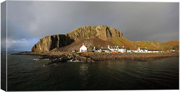 Seil Island Canvas Print by Grant Glendinning