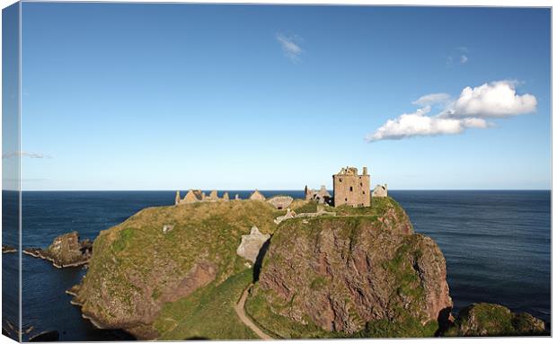 Dunnottar Castle Canvas Print by Grant Glendinning