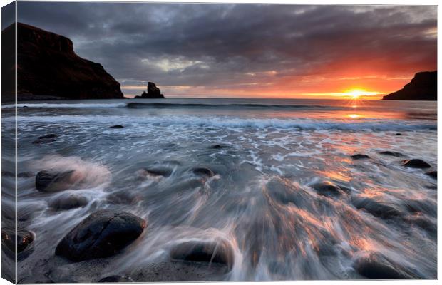 Talisker Bay Rocky Sunset Canvas Print by Grant Glendinning