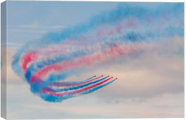 The Red Arrows, Torbay 2018 Canvas Print by Images of Devon