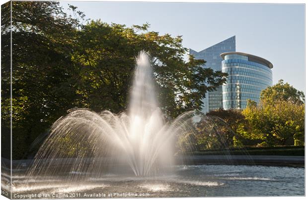 Brussels Fountain Canvas Print by Ian Collins