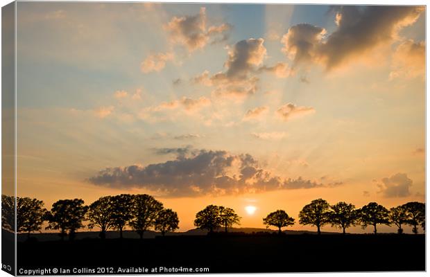 Little Marcle Sunset Canvas Print by Ian Collins