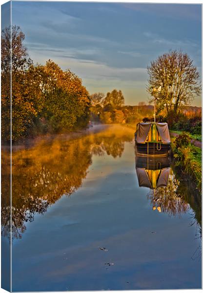 Autumn on the grand union canal Canvas Print by Jack Jacovou Travellingjour