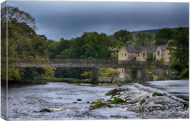 Bridge over the river Warfe Canvas Print by Angela Wallace