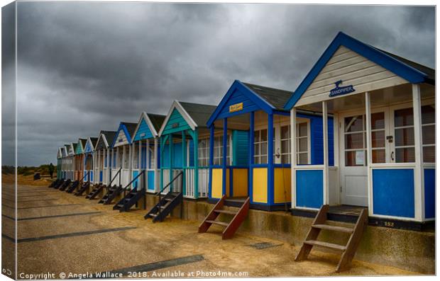 Beach huts at Southwold                    Canvas Print by Angela Wallace