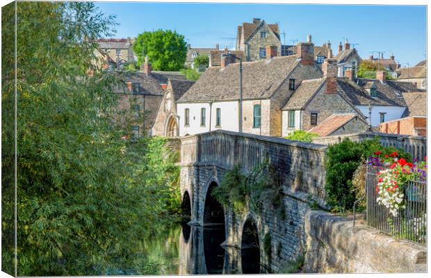 Town Bridge over the River Avon in Malmesbury The  Canvas Print by Derek Beattie