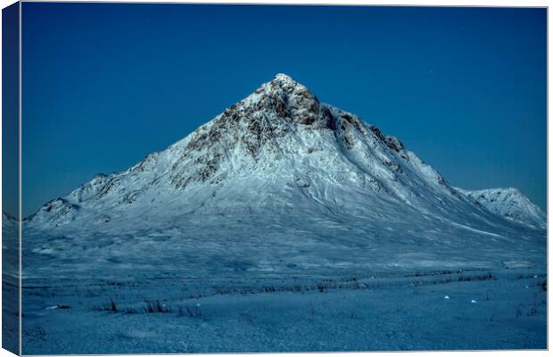 The Buachaille Etive Mor Before Dawn Canvas Print by Derek Beattie