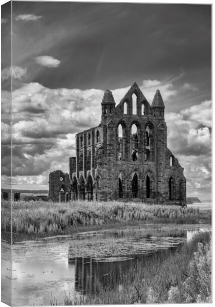 Whitby Abbey Canvas Print by Derek Beattie