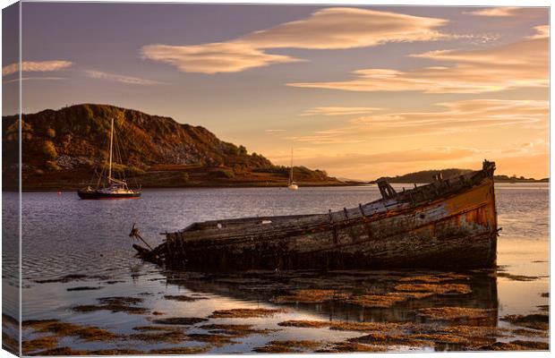 Shipwreck West Coast of Scotland Canvas Print by Derek Beattie