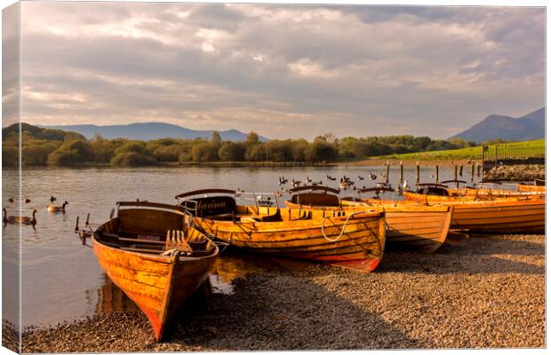 Derwent Water Keswick Canvas Print by Derek Beattie