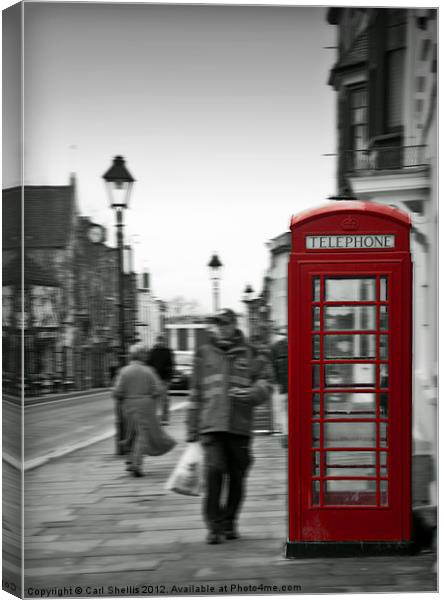 Red telephone box on a Black and white background Canvas Print by Carl Shellis