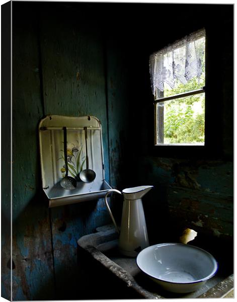 the old kitchen Canvas Print by Jo Beerens