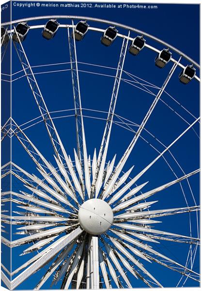 Liverpool Ferris wheel Canvas Print by meirion matthias