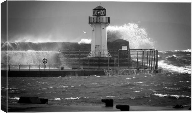 Ardrossan Lighthouse Versus the Sea Canvas Print by Fiona Messenger